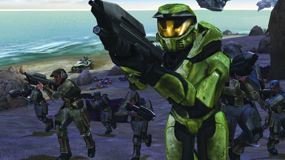 Encuentro de combate contra las fuerzas del Pacto (Covenant) en el modo campaña de Halo: El Combate ha Evolucionado.