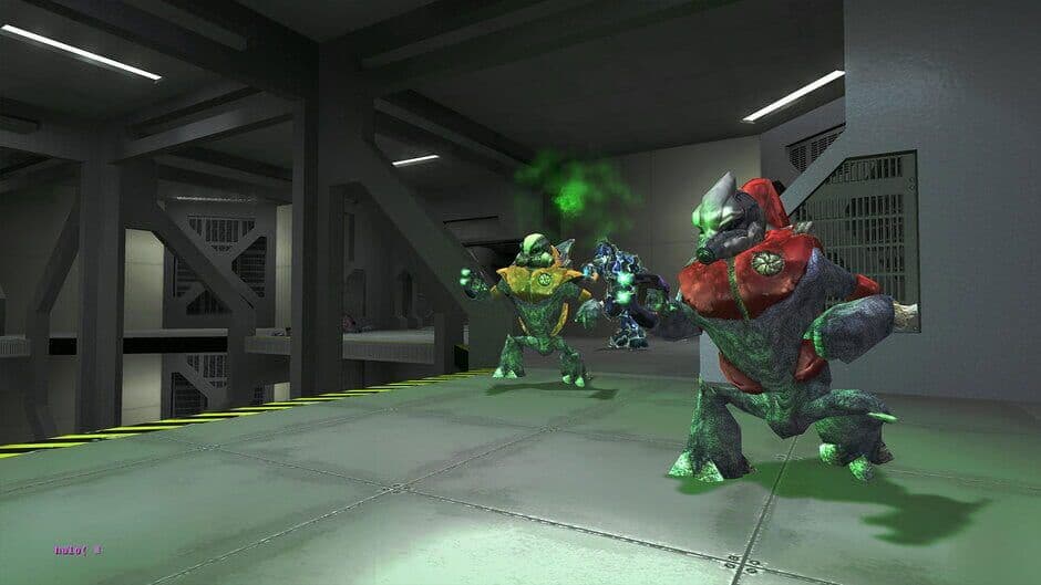 Un momento cinematográfico de Halo: El Combate ha Evolucionado protagonizado por el Jefe Maestro (Master Chief).