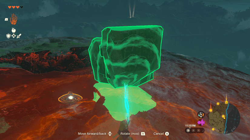 Link uses Ultrahand to lift a boulder in Zelda Tears of the Kingdom.