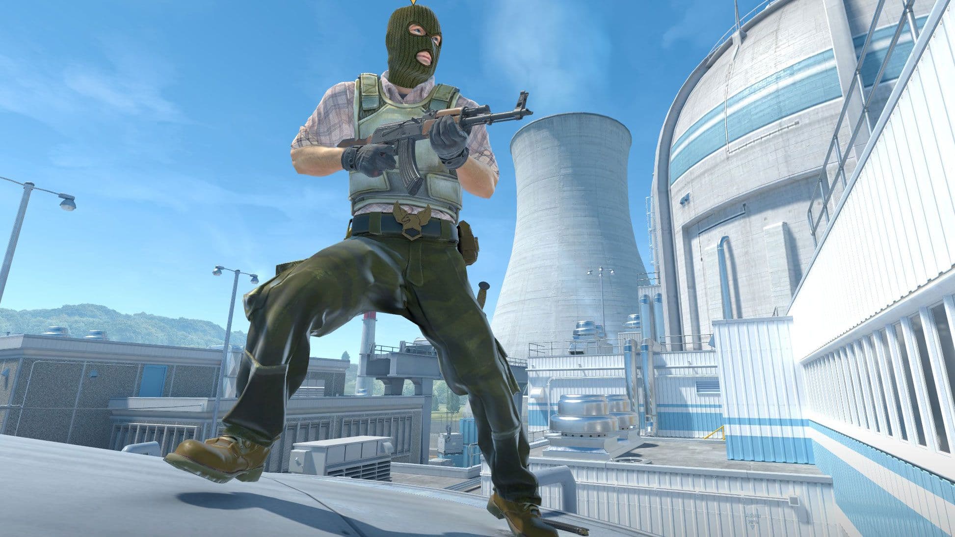 Logotipo oficial de Counter-Strike 2 e imagen de marca para guías de juego táctico.